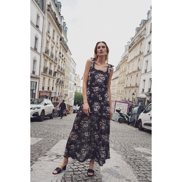 Smith & Quinn Amelie Dress - Masquerade Women’s size small maxi - Picture 9 of 15